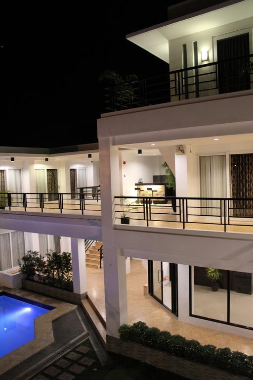 Be-Ing Suites Davao Exterior photo