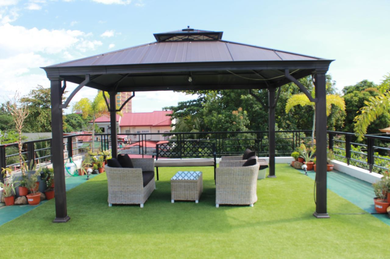 Be-Ing Suites Davao Exterior photo