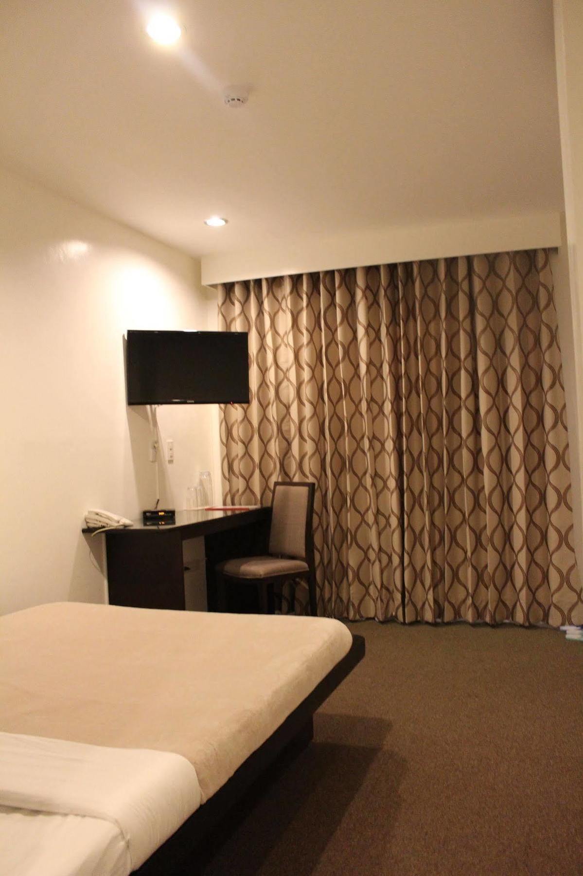 Be-Ing Suites Davao Exterior photo