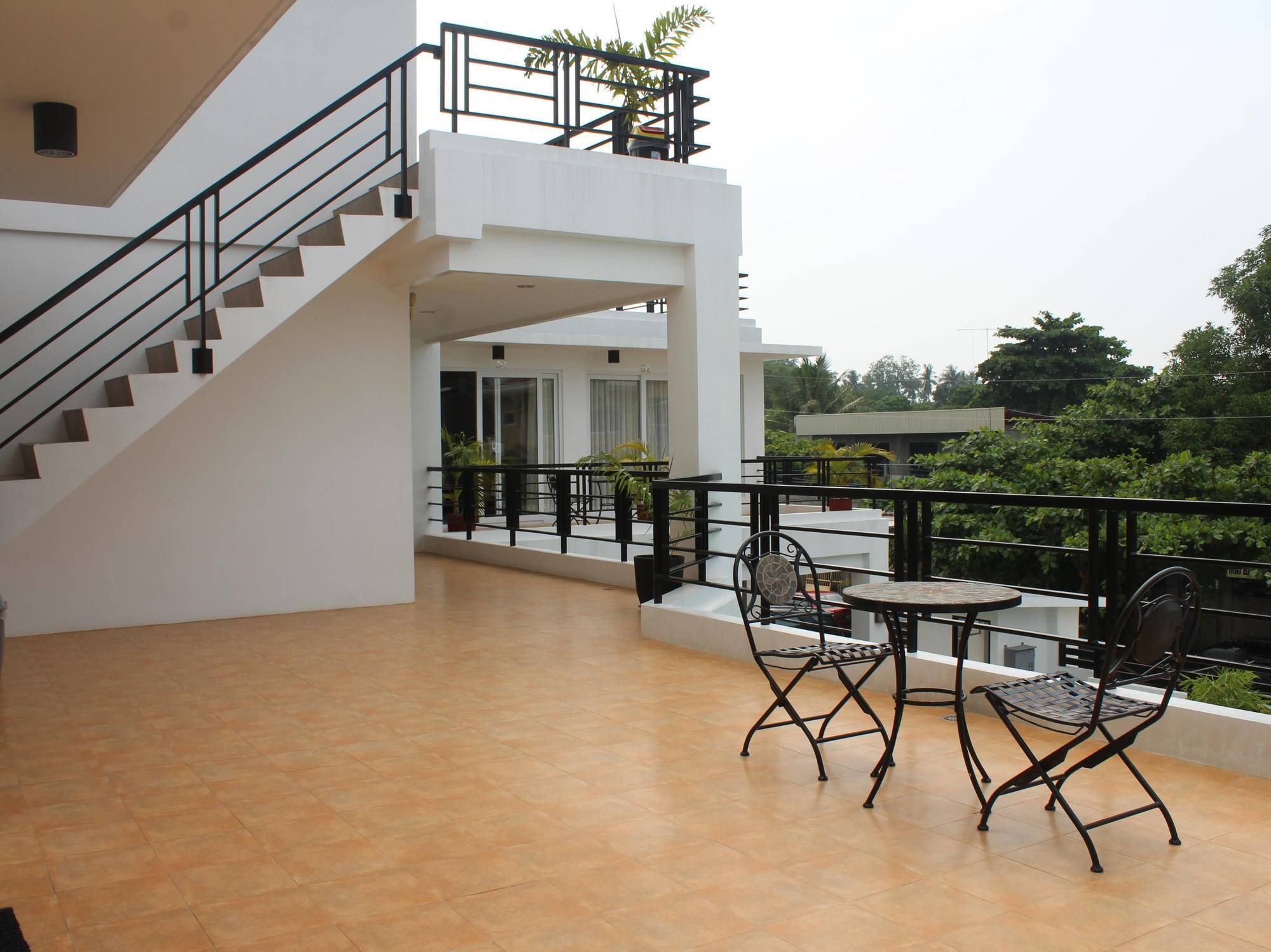 Be-Ing Suites Davao Exterior photo